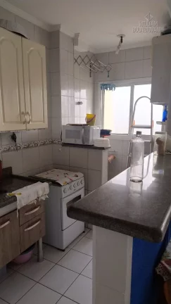 Imagem Apartamento com Sacada e Lazer Completo – Vila Tupi, Praia Grande-SP