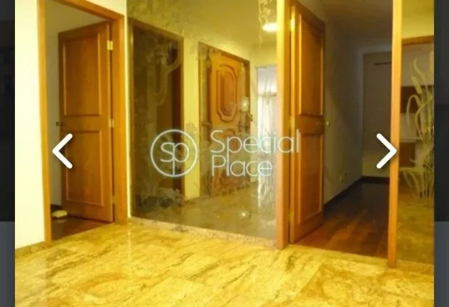Imagem Apartamento com 241m²,03 dormitórios, 03 suítes, 04 banheiros, 03 vagas de garagem. Prédio com l...