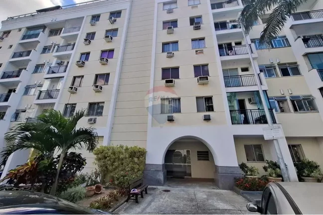 Alugo Cobertura com 2 quartos com 111m² no Condomínio Splendore em Jardim Sulacap - Rio de Janeiro