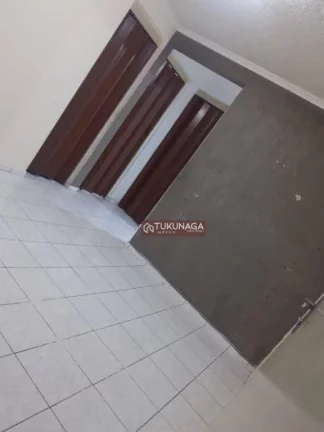 Imagem Apartamento à venda, 70 m² por R$ 160.000,00 - Cidade Tupinambá - Guarulhos/SP