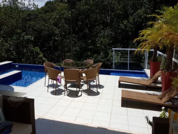 Imagem A 5ª Avenida Imóveis selecionou essa charmosa casa em Alphaville Salvador I, 4 suítes com 596m² de área construída: por R$4.990.000,00