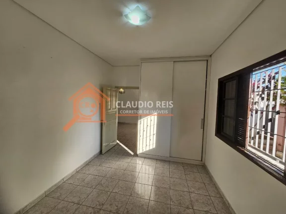 Imagem Casa térrea com 2 Quartos para alugar, 80m² - Campo Grande - São Paulo-SP