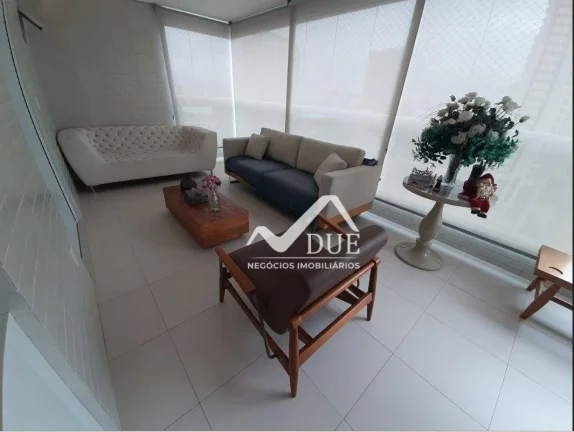 Imagem Apartamento com 3 dormitórios à venda, 167 m² por R$ 2.250.000,00 - Boqueirão - Santos/SP