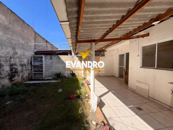 Imagem Casa em Condomínio para Venda em Cuiabá / MT no bairro Jardim Imperial
