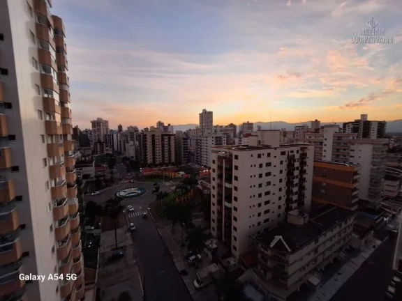 Imagem Apartamento 3 dormitórios sendo 2 suítes 2 vagas no coração da vila Guilhermina