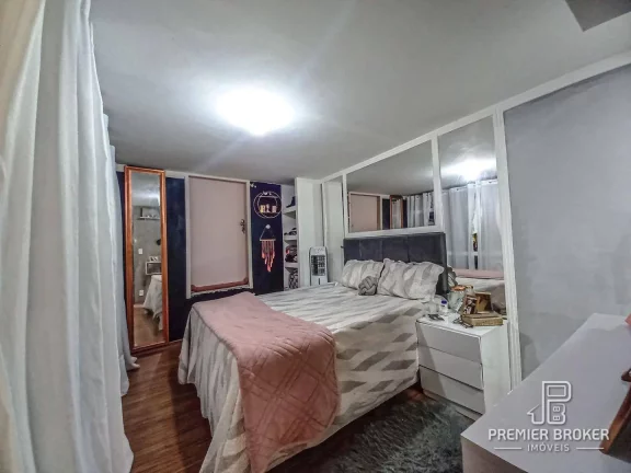 Imagem Casa à venda, 193 m² por R$ 850.000,00 - Várzea - Teresópolis/RJ