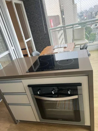 Imagem Apartamento Porteira echada Andar alto 2 Dormitorios sendo 2 Suites