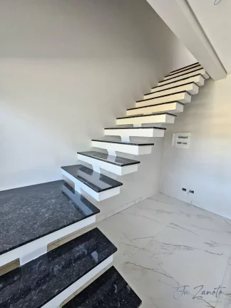 Imagem Sobrado Novo 2 quartos no Centro de Matinhos