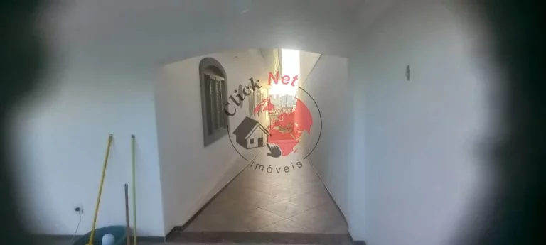 Imagem Casa assobradada à venda p/fins residenciais ou comerciais, recentemente reformada externamente, localizada no bairro Assunção com 4 dormitórios, sendo 3 suítes, 4 vagas, 400m².