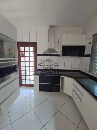 Imagem Casa à venda no bairro Campo do Galvão - Guaratinguetá/SP