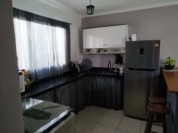Imagem Sobrado com 2 dormitórios à venda, 59 m² por R$ 310.000,00 - Vila Colorado - Suzano/SP