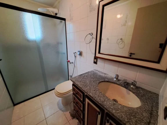 Imagem PITANGUEIRAS - APARTAMENTO AMPLO COM 2 DORMITÓRIOS NA PRAIA DE PITANGUEIRAS COM PISCINA E 2 VAGAS PARA AUTO