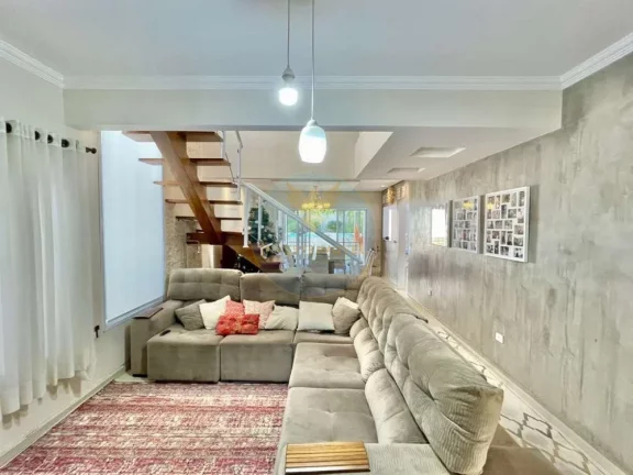 Imagem Casa em Condomínio a Venda no bairro Granja Viana - Cotia, SP