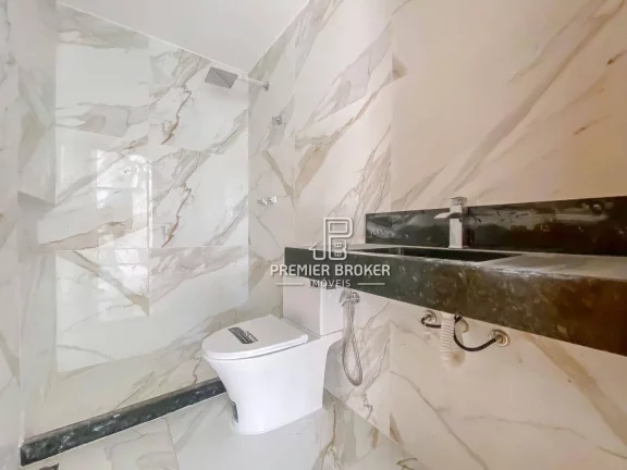 Imagem Casa com 3 dormitórios à venda, 116 m² por R$ 849.000,00 - Golfe - Teresópolis/RJ