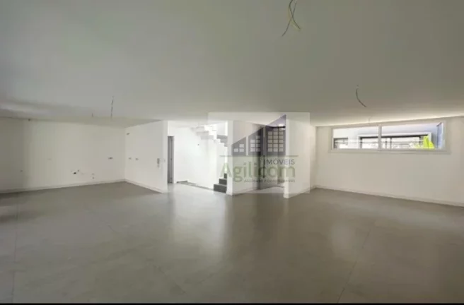 Imagem CASA DE CONDOMÍNIO À VENDA EM CAMPO BELO COM 4 DORMITÓRIOS