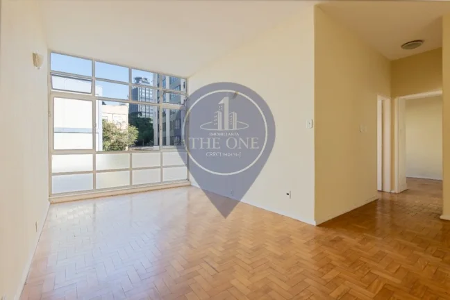 Imagem Luxuoso apartamento com 2 quartos, 2 salas e 2 vagas na Vila Mariana, SP: seu novo lar de 96m²!