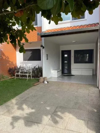 Imagem Sobrado em condomínio frente mar 3 dormitórios sendo 1 suíte e 1 vaga - Barra Velha - Tabuleiro /SC