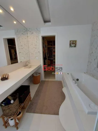 Imagem Casa com 3 dormitórios à venda, 250 m² por R$ 2.200.000 - Palmeiras - Cabo Frio/RJ