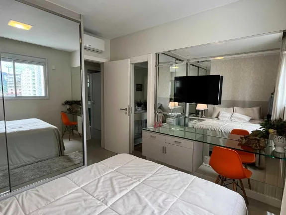 Imagem Apartamento alto padrão de 4 dormitórios proximo a Av. Central em BC