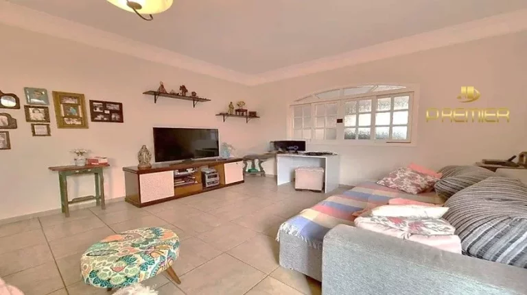 Imagem CASA À VENDA NO JARDIM PACAEMBU COM 3 DORMITÓRIOS (1 SUÍTE) EM JUNDIAÍ SP