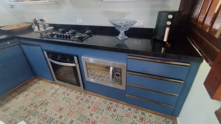 Imagem CASA COM 4 DORMITÓRIOS SUÍTES - PRAIA CAMBURI - SÃO SEBASTIÃO