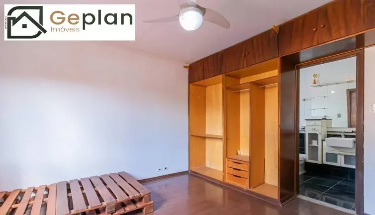 Imagem Excelente Sobrado, 3 Dorm, Sendo 1 Suite, 2 Vaga pequenas, 213m.