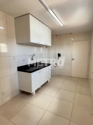 Imagem Apartamento para locação,no Edf. Gorutuba, Centro, 3 quartos, sendo 01 suíte