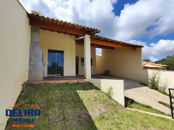 Imagem Ótima Casa com Localização Privilegiada , Aceita Financiamento Bancário.