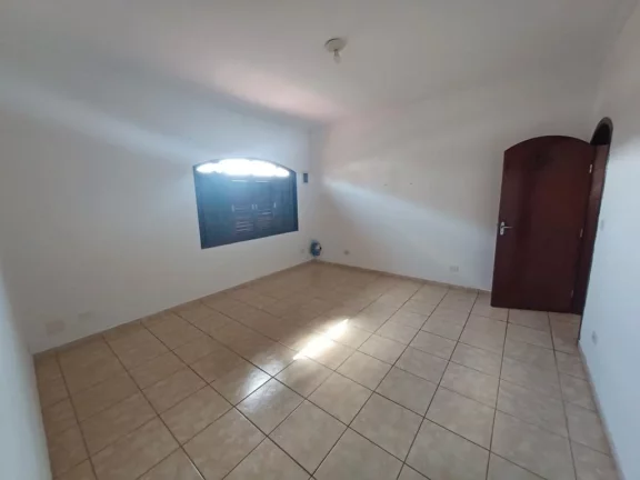Imagem Sobrado com 3 dormitórios à venda, 161 m² por R$ 650.000,00 - Jardim Santa Helena - Suzano/SP