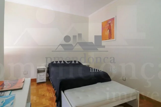 Imagem Apartamento em Higienópolis com 2 quartos( 1 suíte ) e 1 vaga, 115m²