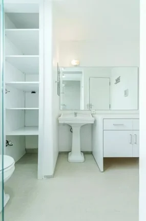 Imagem Apartamento 95M², 2Q, 2 Banheiros, 1 Vaga, Banheiro de Serviço, Split.