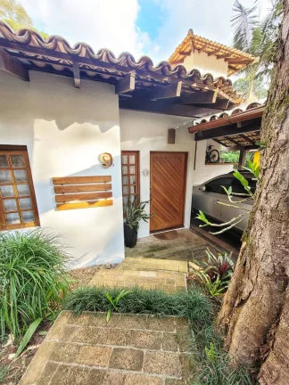 Imagem Casa em condomínio em meio a muita mata Granja Viana