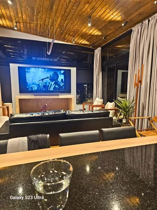 Imagem Casa Alto Padrão e Exclusiva na Serra