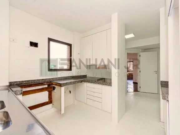 Imagem Apartamento de alto padrão para locação em São Paulo-SP, Jardim Europa: 4 quartos, 2 suítes, 3 salas, 3 banheiros, 2 vagas, 250m².