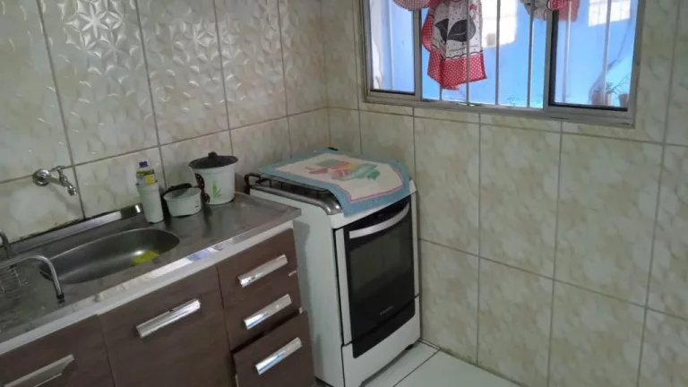 Imagem Sobrado com 3 dormitórios à venda, 359 m² por R$ 600.000,00 - Calmon Viana - Poá/SP