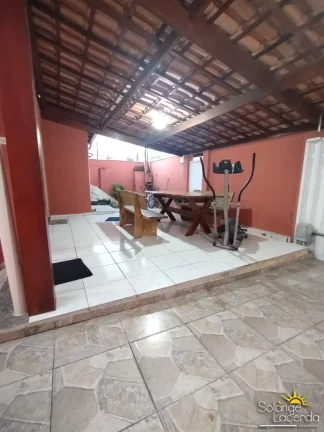 Imagem Casa de Esquina Residencial ou Comercial - Localização Privilegiada - Permite Financiamento