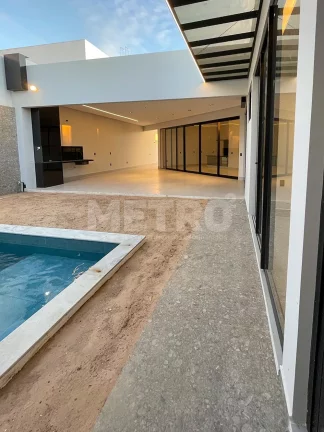 Imagem Casa à venda no Sol Nascente Etapas com 4 suítes, Gourmet, piscina, PETROLINA