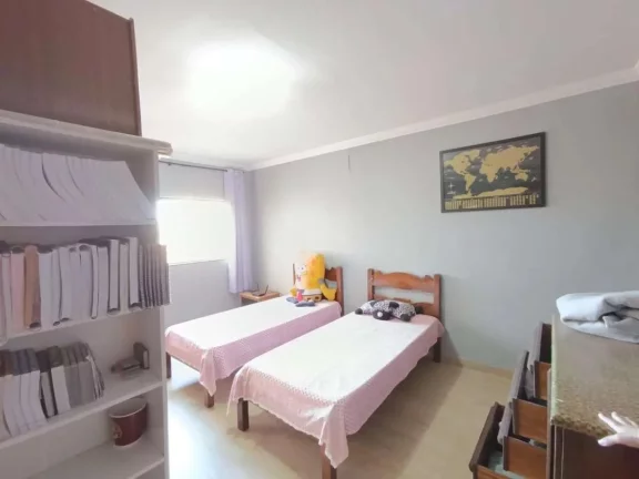 Imagem Casa com 4 quartos à venda em São José