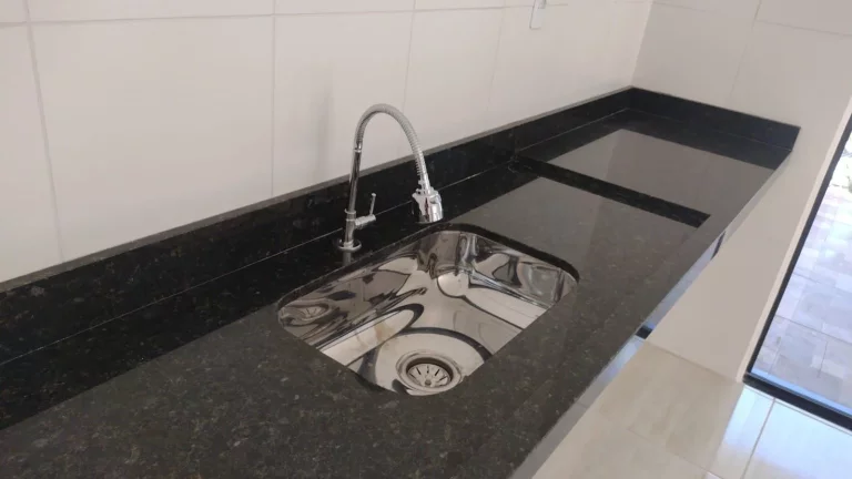 Imagem Casa com 3 dormitórios à venda, 88 m² por R$ 399.000,00 - Residencial Santa Paula - Jacareí/SP