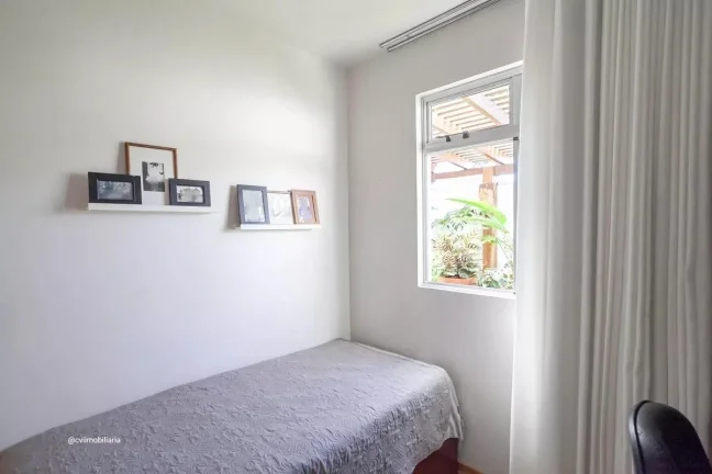 Imagem Este espaÃ§oso apartamento Ã© uma excelente opÃ§Ã£o para quem busca conforto e praticidades. Com trÃ...