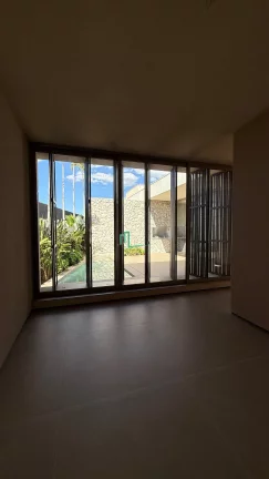 Imagem RESIDÊNCIA LINEAR NOVA DE ALTO PADRÃO DISPONÍVEL PARA VENDA NO CONDOMÍNIO RESERVA DOS YPES - CRISTAIS PAULISTA.