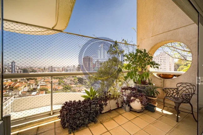 Imagem Imperdível apartamento de luxo com 4 quartos e 2 suítes no bairro Sumaré, São Paulo-SP! Venha conferir!