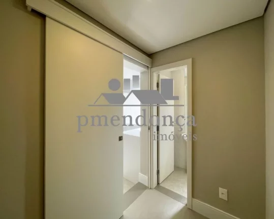 Imagem Cobertura Duplex reformada com 3 suites e 2 vagas, 175 m2