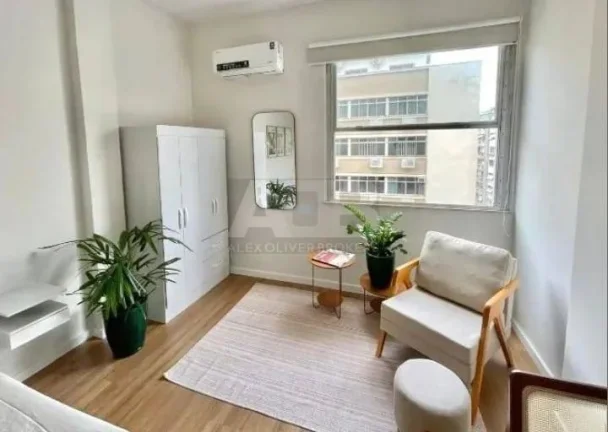 Imagem Apartamento conjugado em Copacabana, 22m2, Reformado e mobiliado (Airbnb).