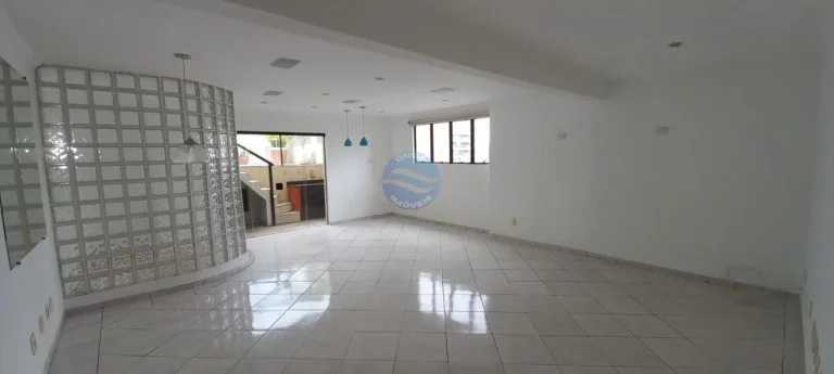 Imagem Cobertura a venda em Santos no Bairro da Pompéia quadra praia.