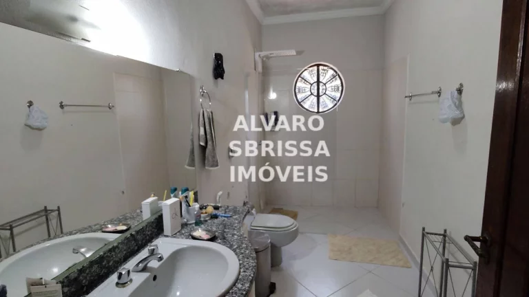Imagem Chácara com 3 suítes 2 salas escritório, copa, cozinha e piscina no bairro Itaim Mirim em Itu SP