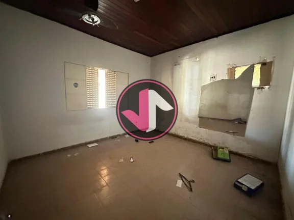 Imagem ? Oportunidade Única  Casa com Excelente Localização em Várzea Grande! Você está em busca de...