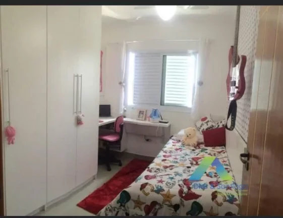 Imagem Santo André Cobertura 174M², 2 quartos sendo 1 suíte, 2 vagas, com ótima localização e valor !!