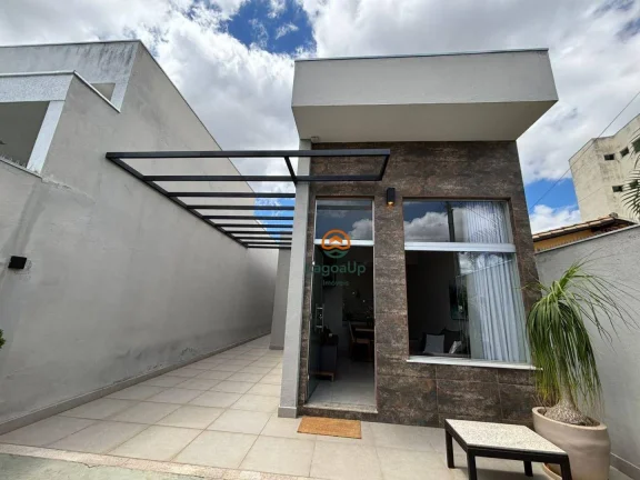 Imagem Casa com 3 dormitórios à venda, 150 m² por R$ 860.000 - Jardim Imperial - Lagoa Santa/MG