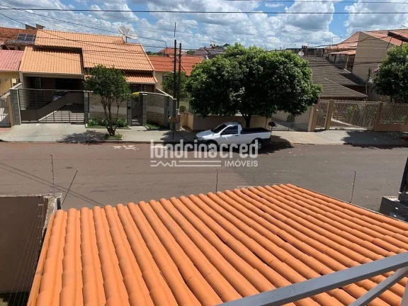 Imagem Charmoso Sobrado Geminado: 3 Quartos, 1 Banheiro + Lavabo, 2 Vagas, 115 m² com Energia Solar, Ar Condicionado e Ótima Localização Próxima à Av. São João!